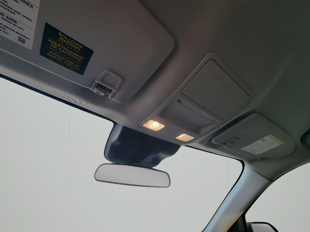 Used 2022 Ford Maverick XL image 25