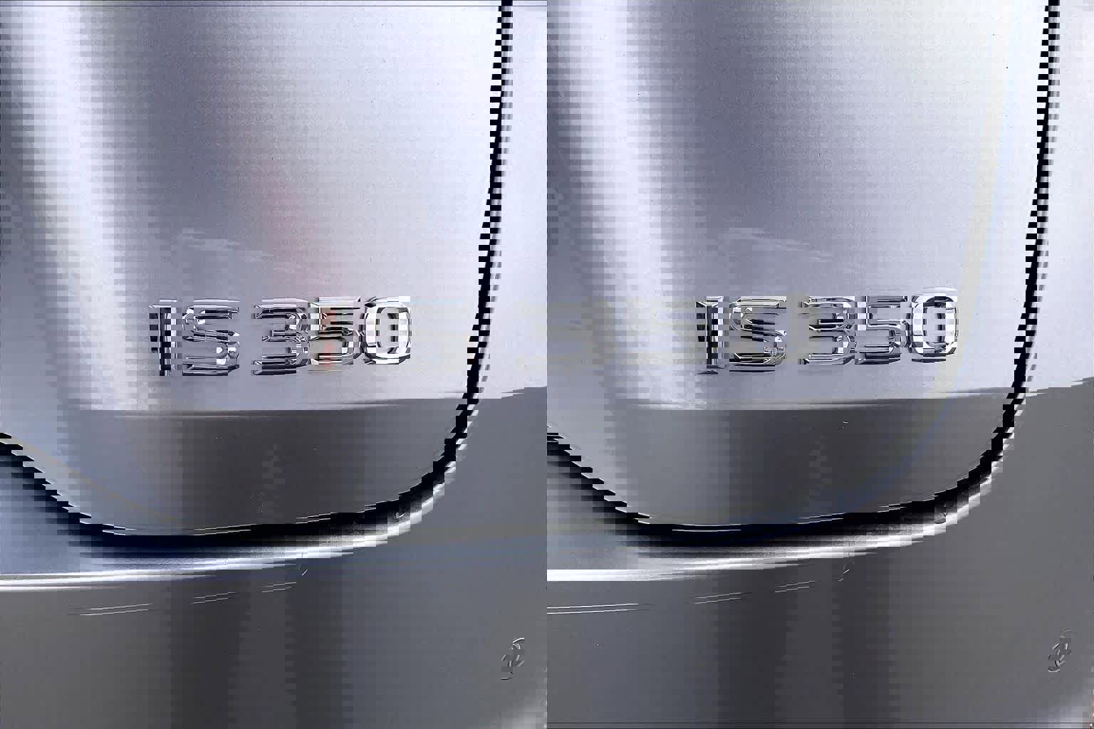 Used 2025 Lexus IS 350 F Sport w/ Navigation Package image 29