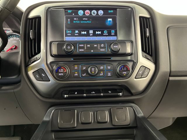 Used 2017 Chevrolet Silverado 1500 LT w/ All Star Edition AWD/4WD image 25