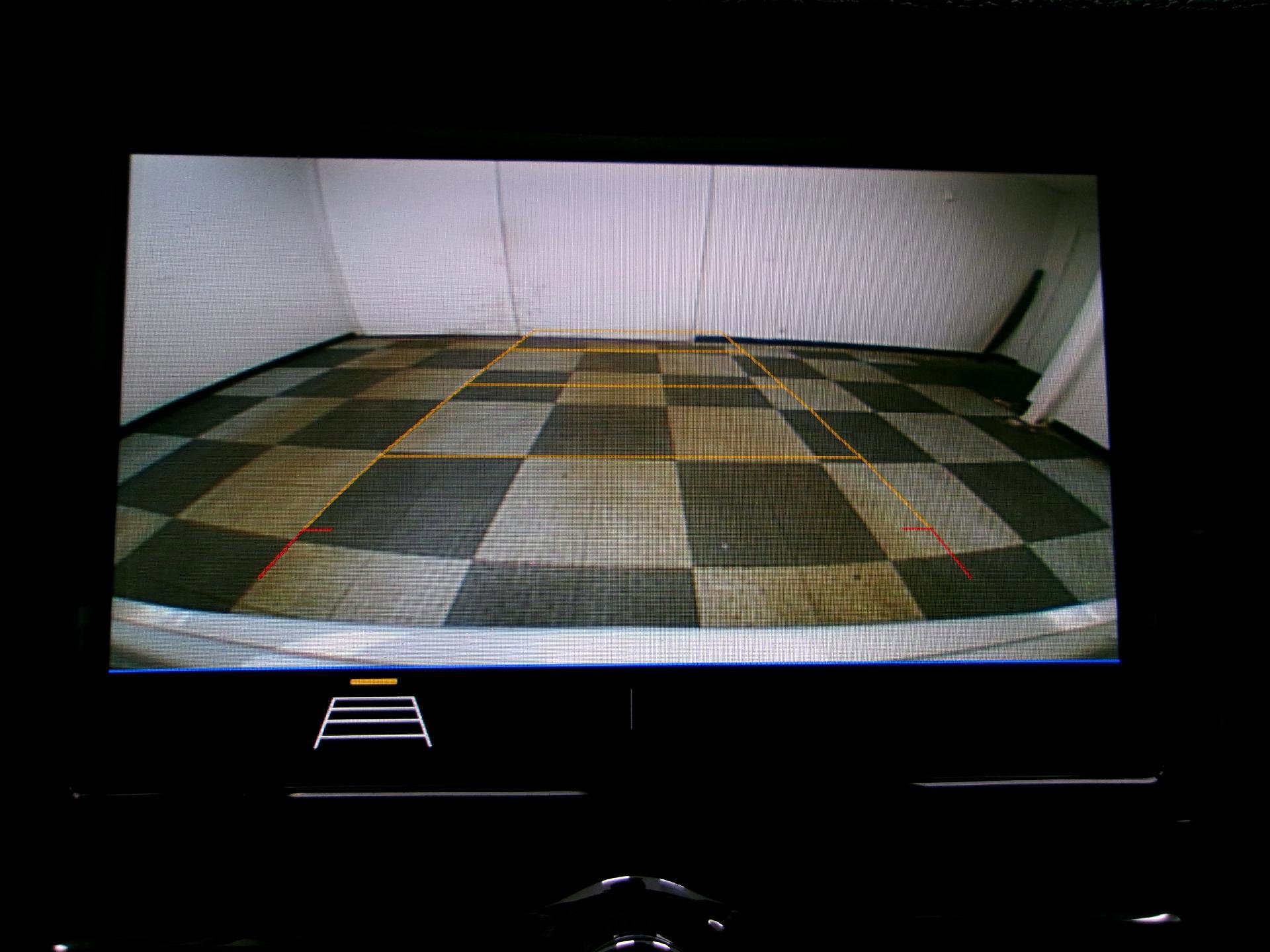 Used 2019 Chevrolet Trax LT w/ LT Convenience Package image 4