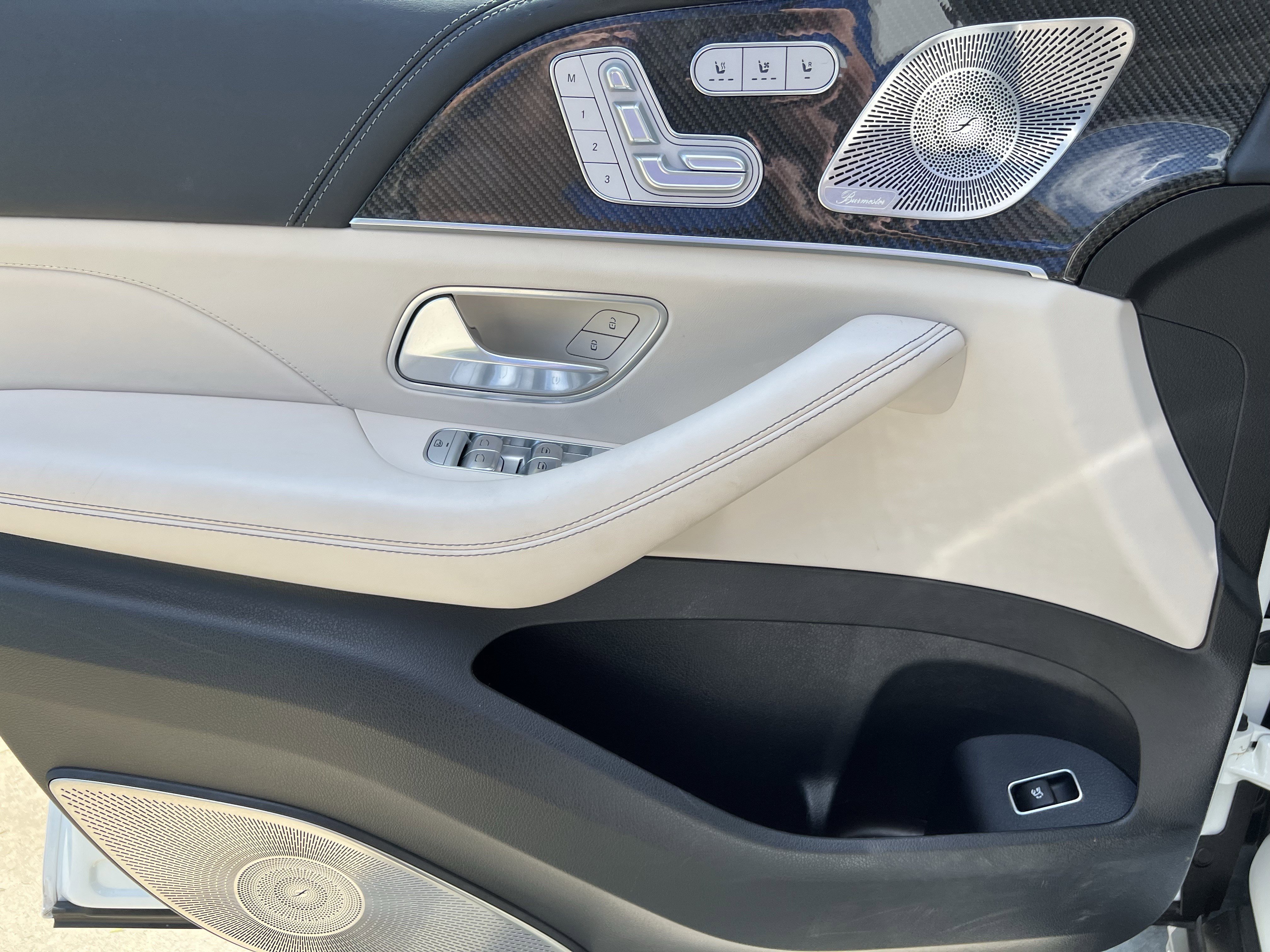 Certified 2025 Mercedes-Benz GLS 63 AMG 4MATIC image 14