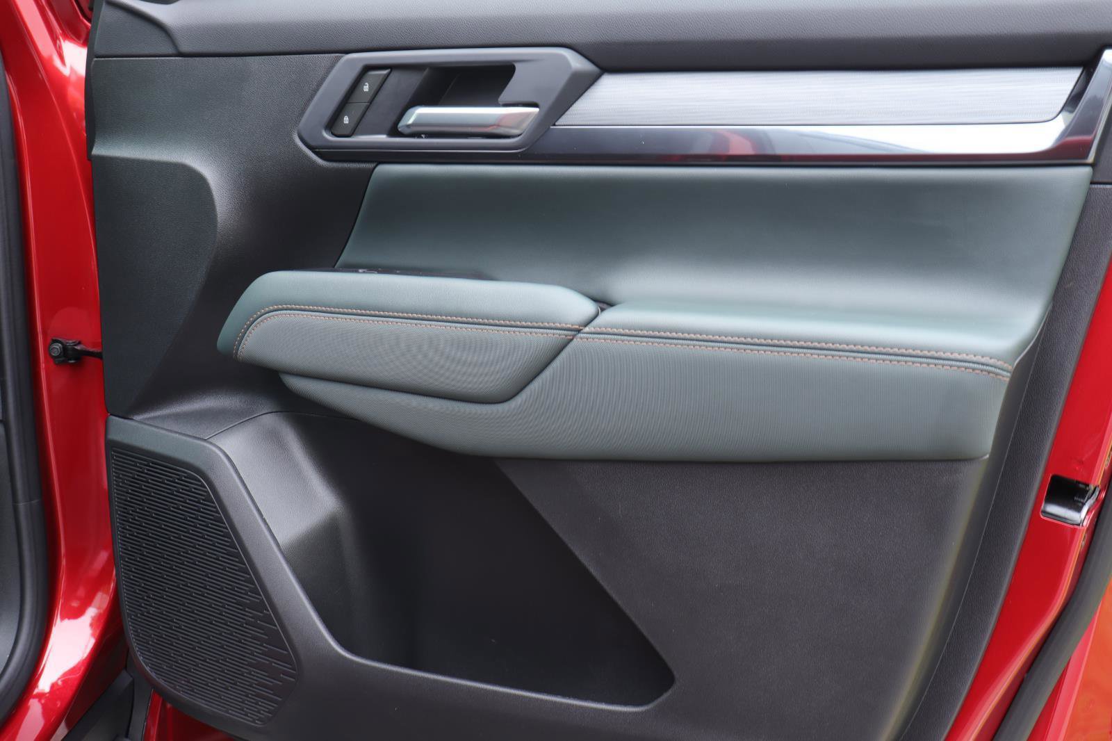 Used 2026 GMC Terrain AT4 image 20