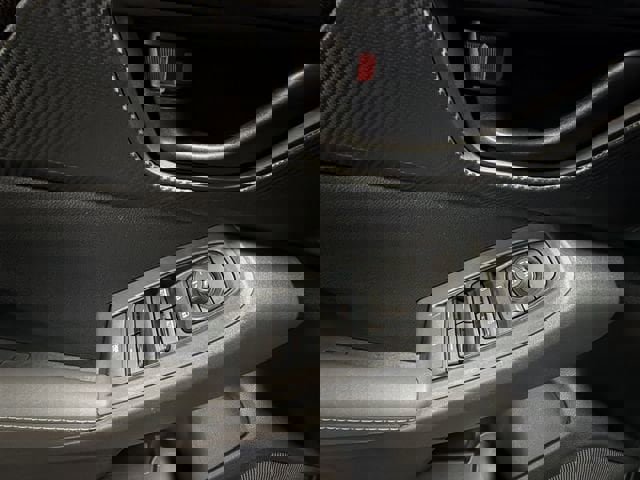 Used 2024 Subaru Crosstrek 2.0i Premium image 20