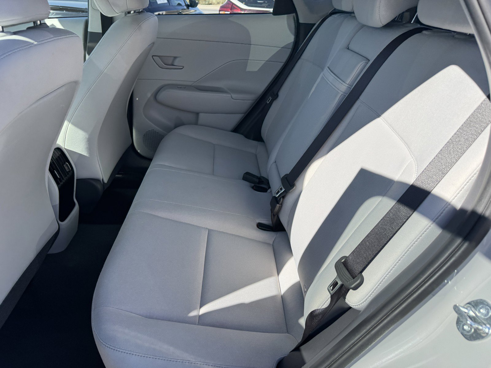 Used 2025 Hyundai Kona SEL AWD/4WD image 12