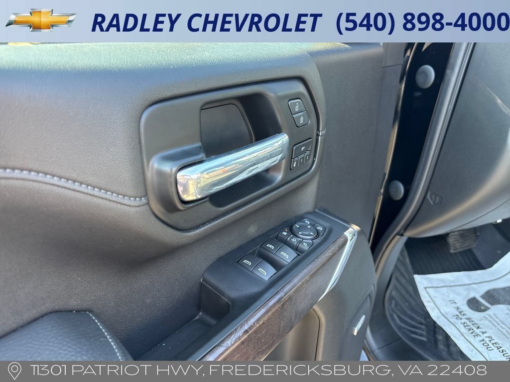 Used 2023 GMC Sierra 2500 Denali AWD/4WD image 5