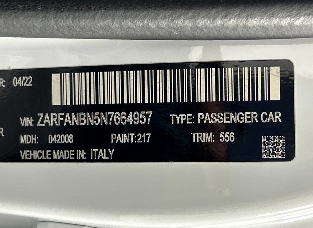 Used 2022 Alfa Romeo Giulia Ti AWD/4WD image 37