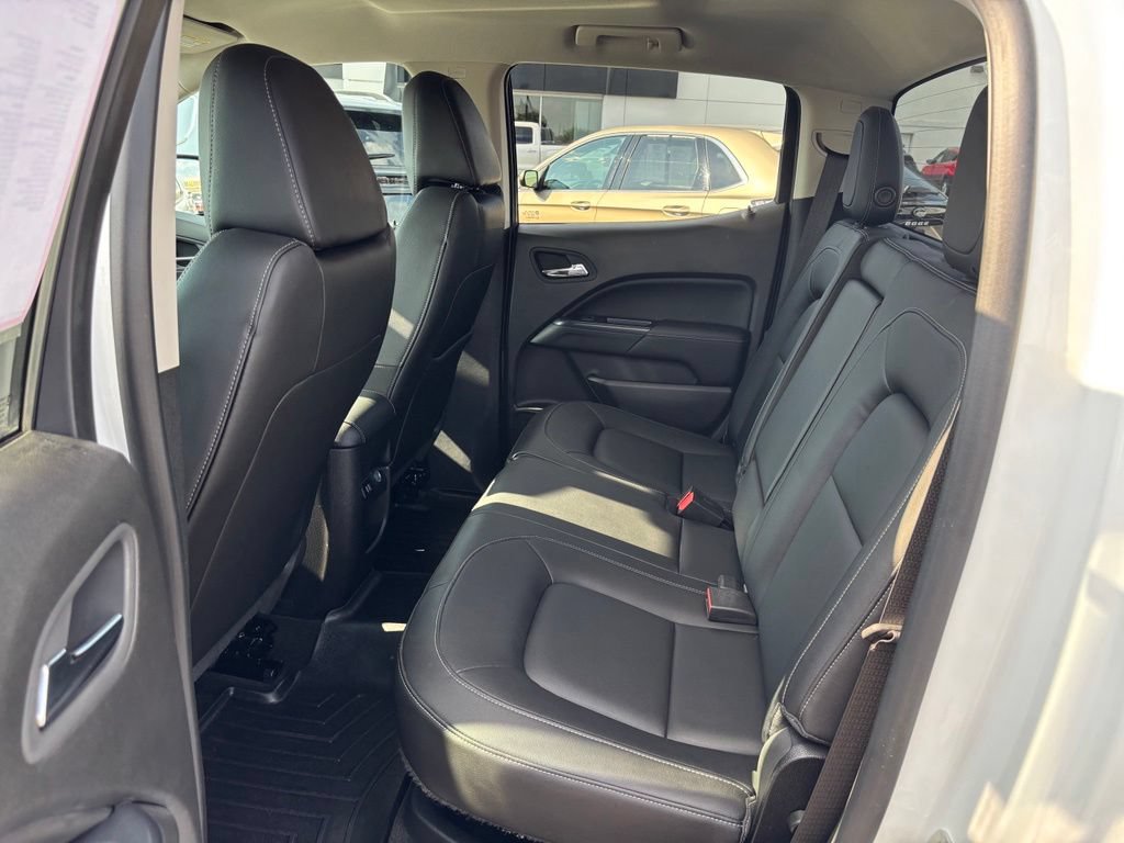 Used 2015 GMC Canyon SLT AWD/4WD image 25