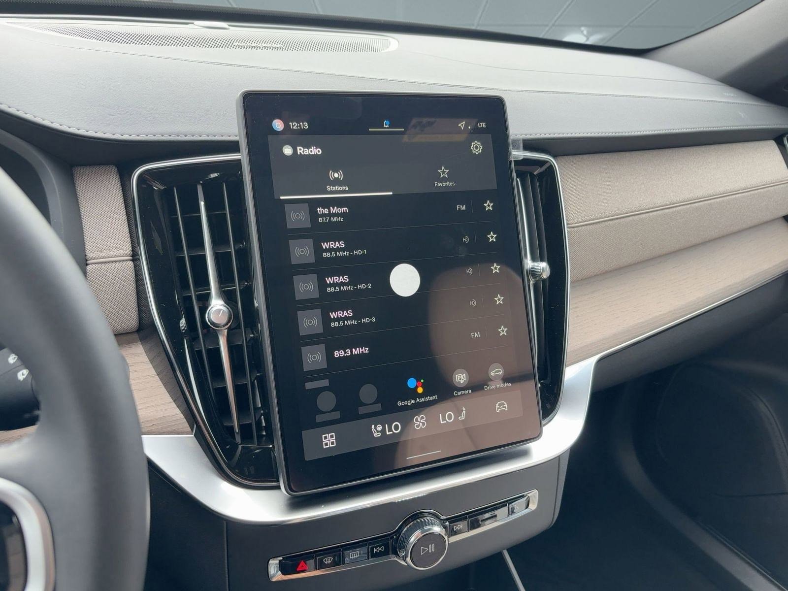 New 2026 Volvo XC90 B6 Plus image 22