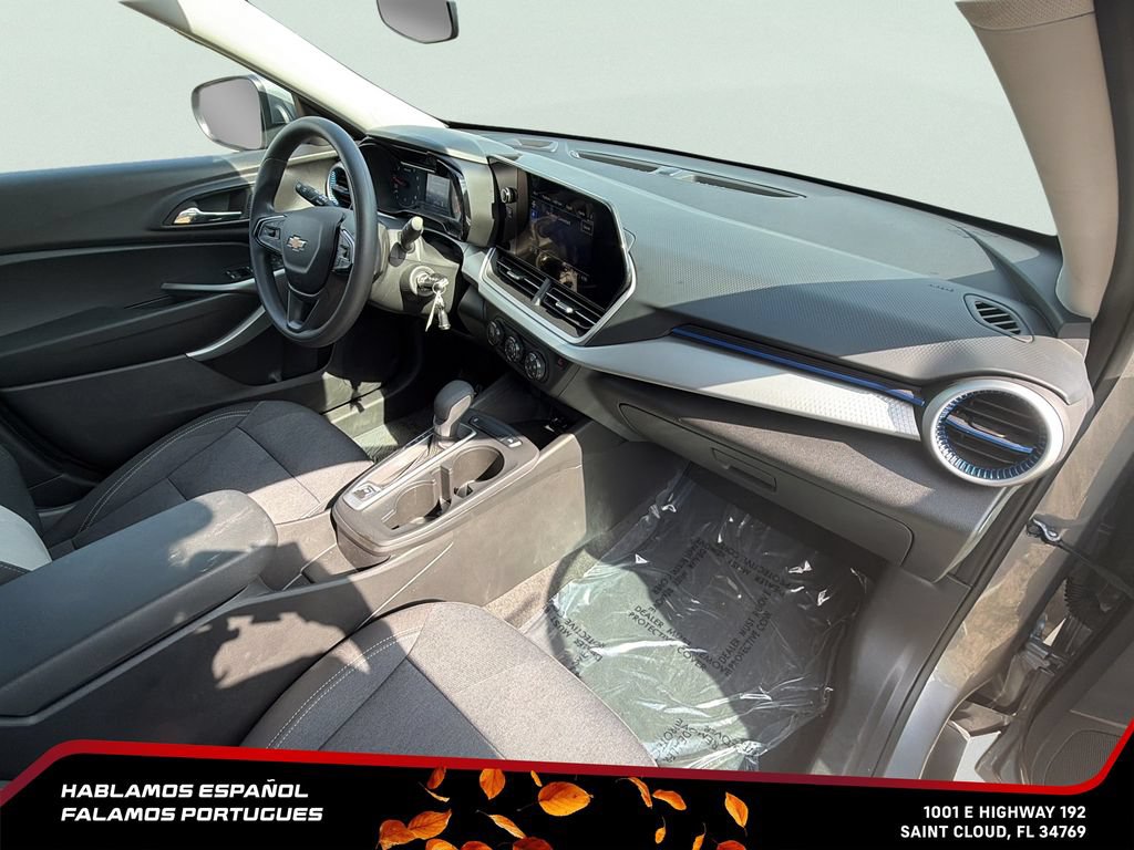 Certified 2024 Chevrolet Trax LS w/ LS Convenience Package FWD image 29