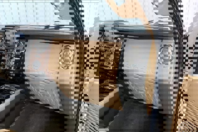 Used 2016 Ford F250 Lariat w/ Chrome Package image 18