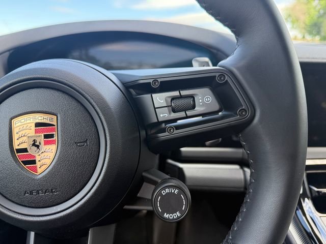 Used 2026 Porsche Panamera 4 image 16