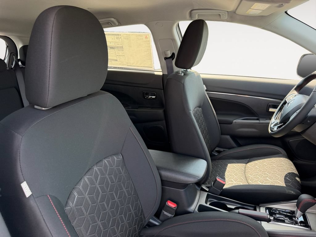 New 2026 Mitsubishi Outlander Sport LE AWD/4WD image 15
