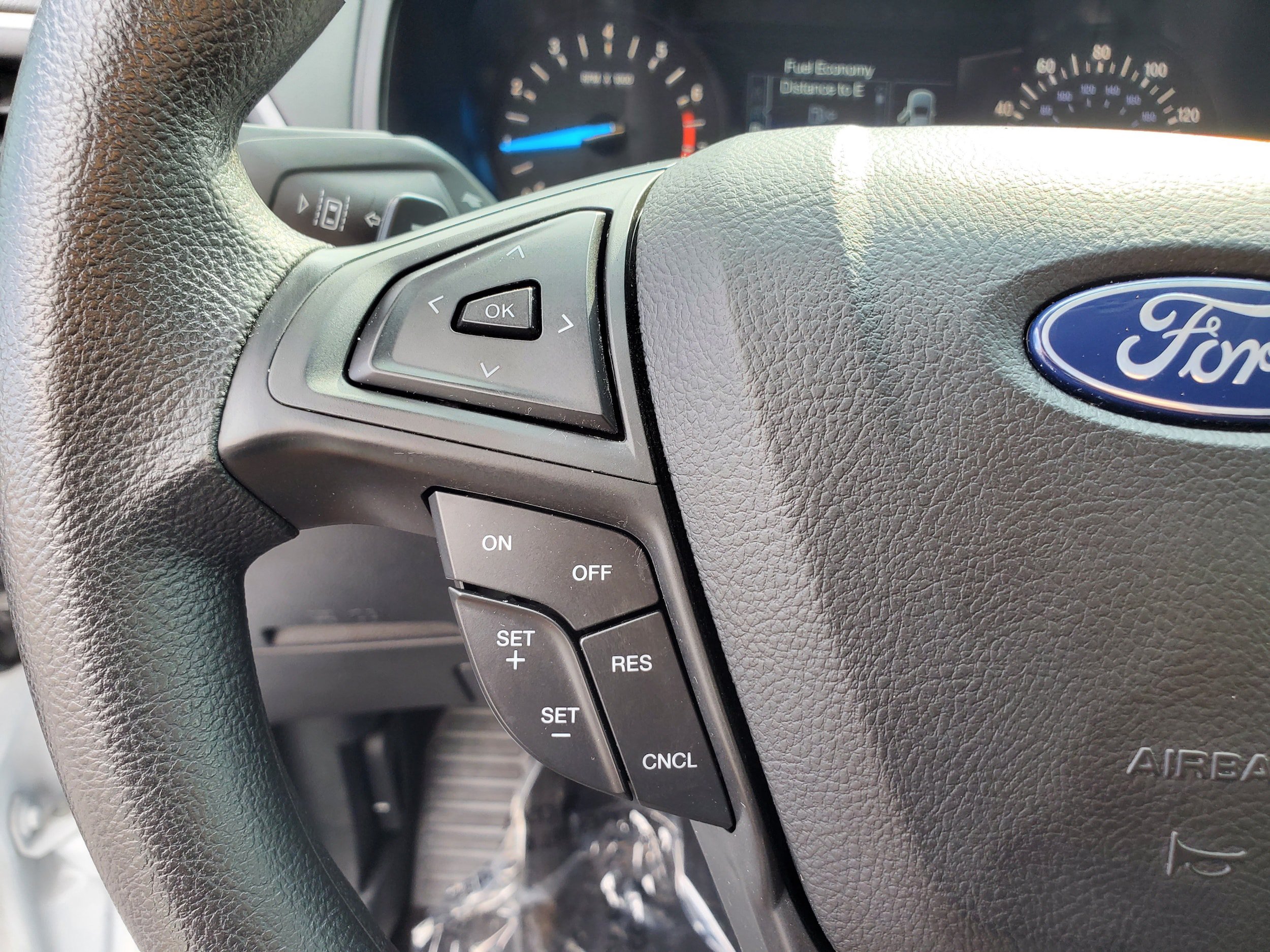 Used 2020 Ford Edge SE AWD/4WD image 16