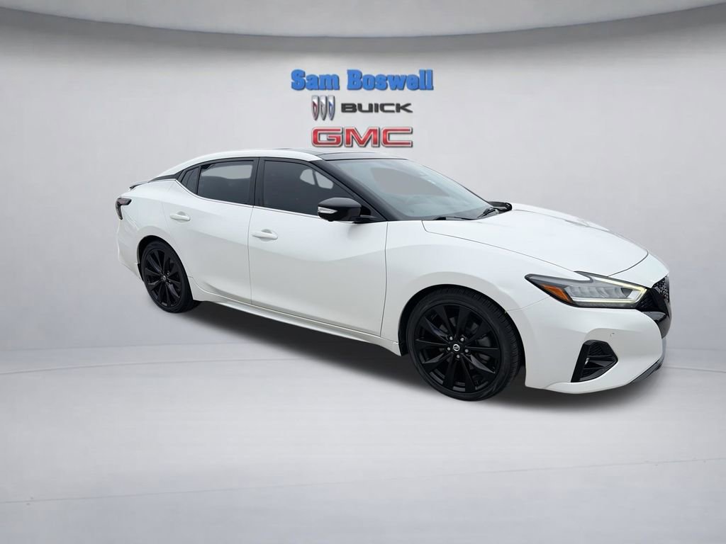 Used 2021 Nissan Maxima SR w/ Sport Mat Group FWD image 2
