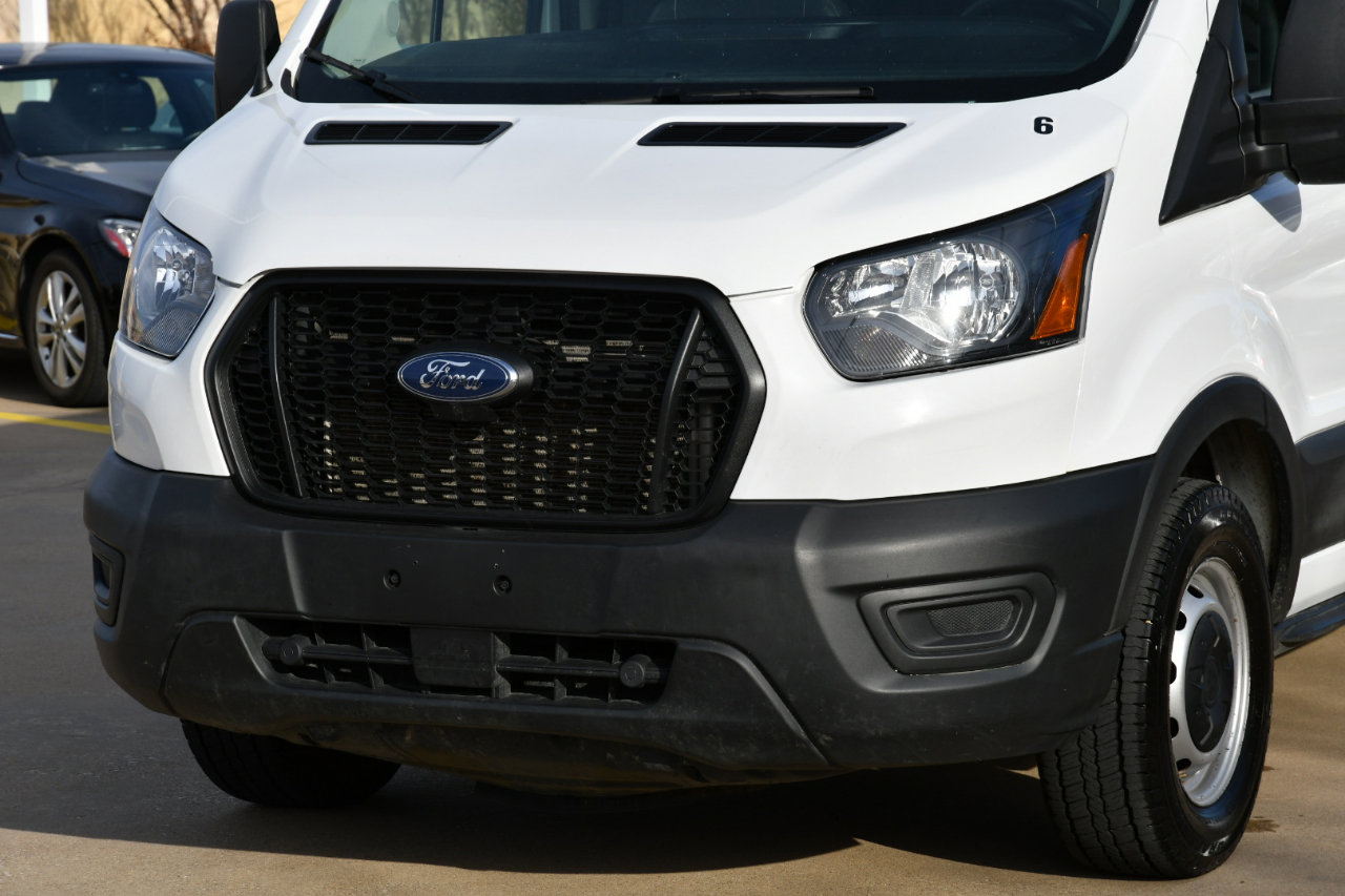 Used 2023 Ford Transit 250 148 High Roof Extended image 3