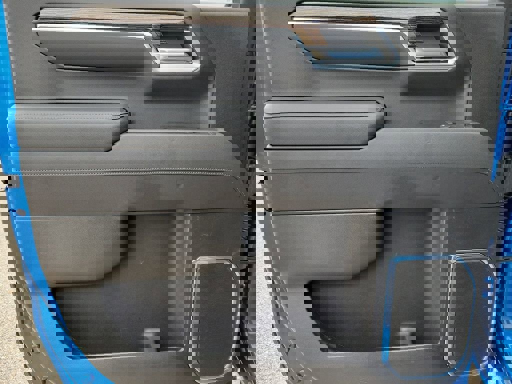 Certified 2022 GMC Sierra 1500 Elevation w/ Preferred Package image 12