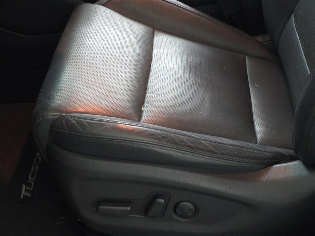 Used 2016 Hyundai Tucson Limited image 31