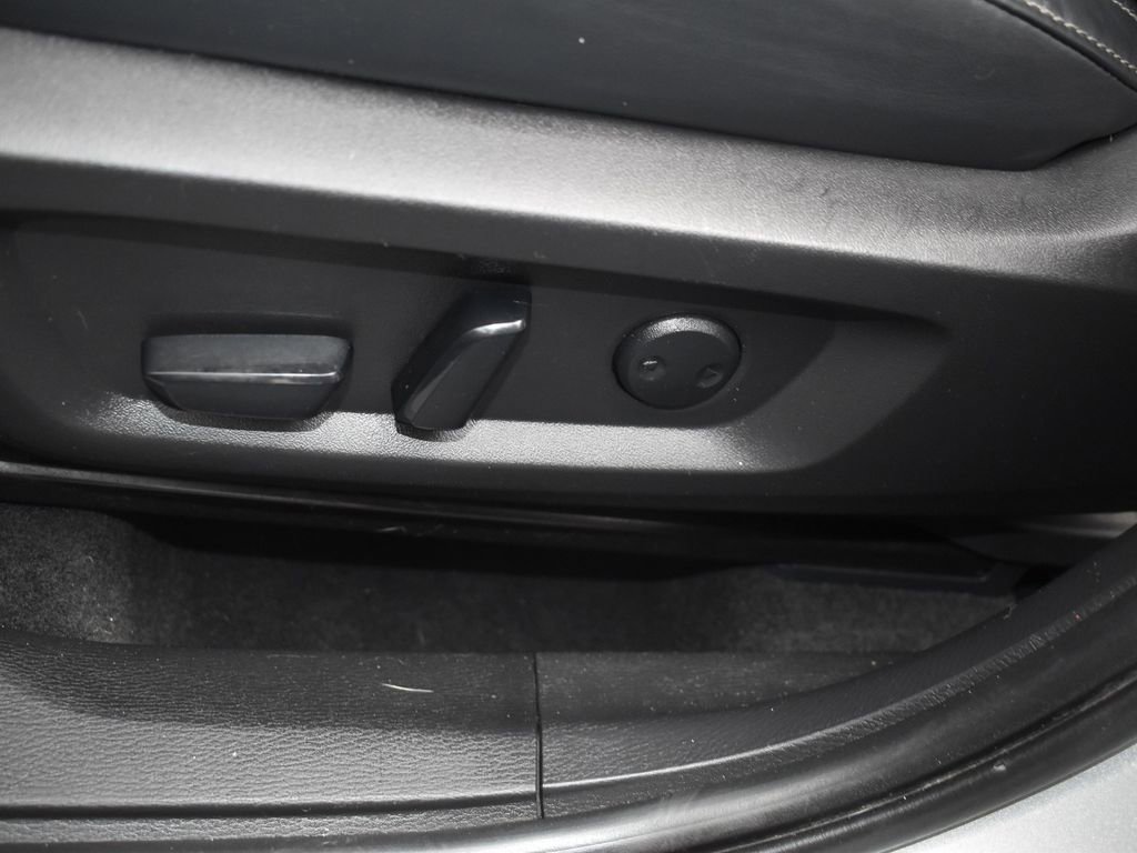 Used 2022 Mitsubishi Outlander SE image 15