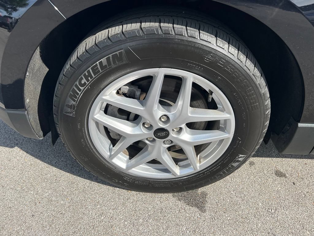Used 2023 Ford Edge SEL AWD/4WD image 13