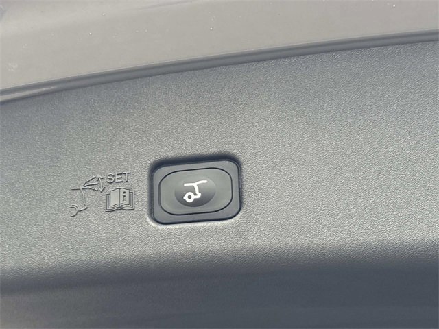 New 2026 Lincoln Nautilus Premier w/ Equipment Group 102A image 13