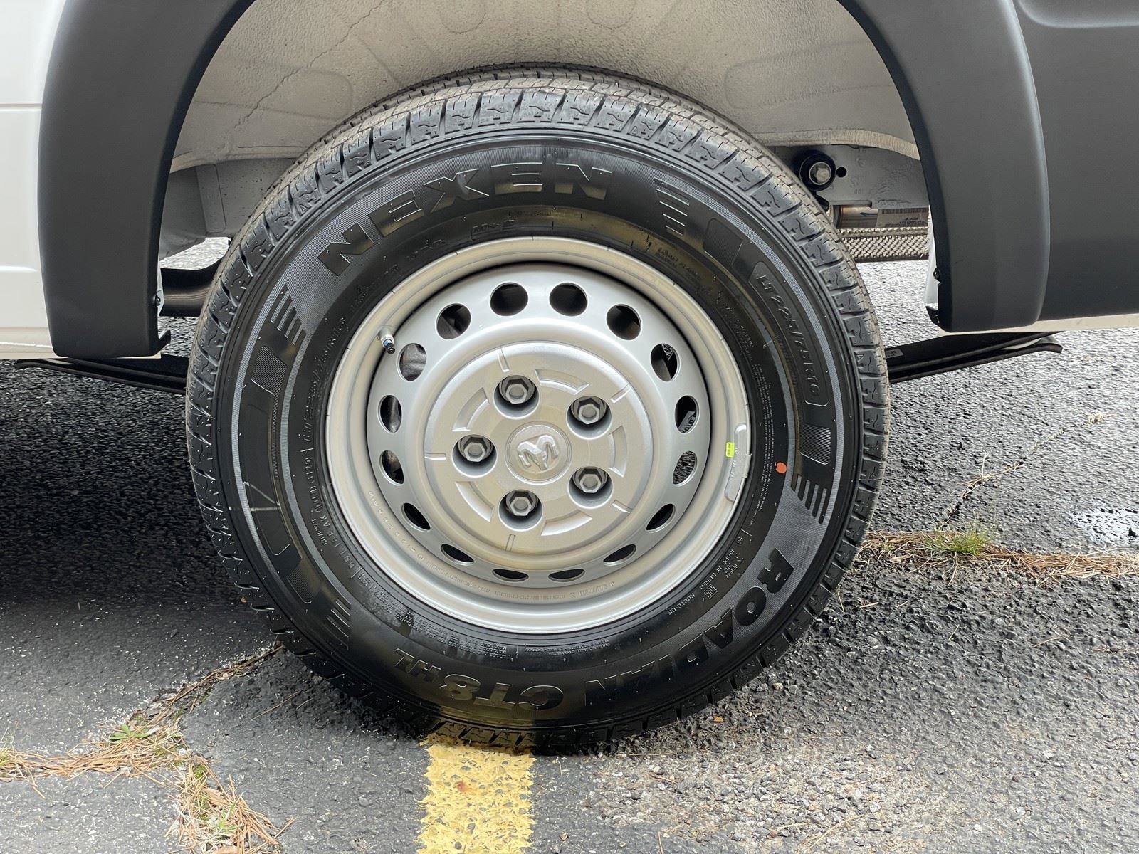 New 2026 RAM ProMaster 2500 w/ Convenience Group image 38