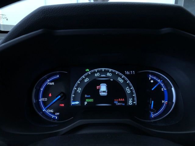 Certified 2025 Toyota RAV4 LE AWD/4WD image 29