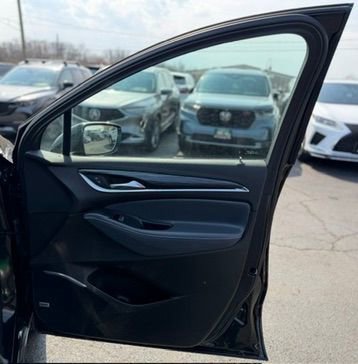 Used 2022 Buick Enclave Essence w/ Experience Buick Package image 31