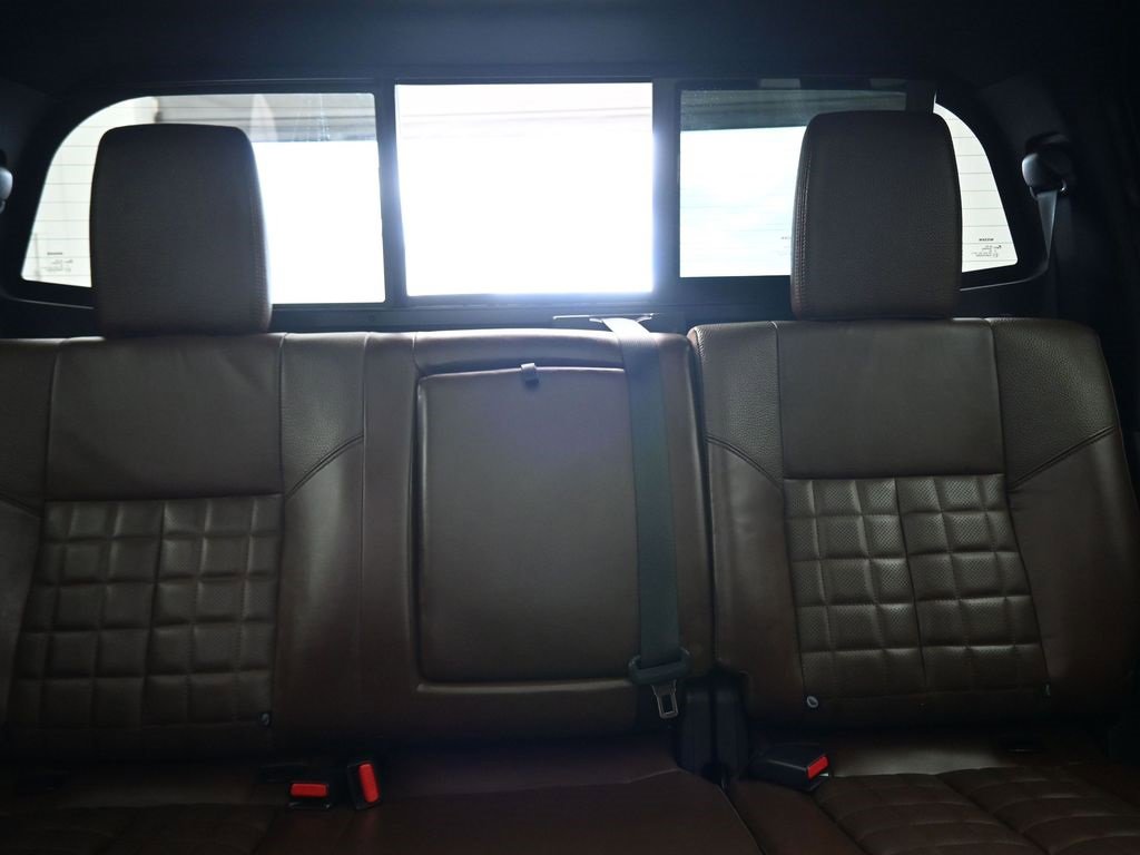 Used 2021 Nissan Titan Platinum Reserve w/ Moonroof Package image 57