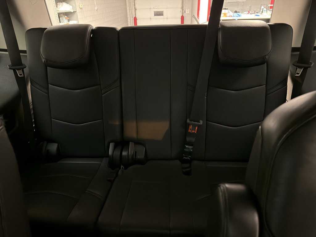 Used 2019 Cadillac Escalade Luxury image 31