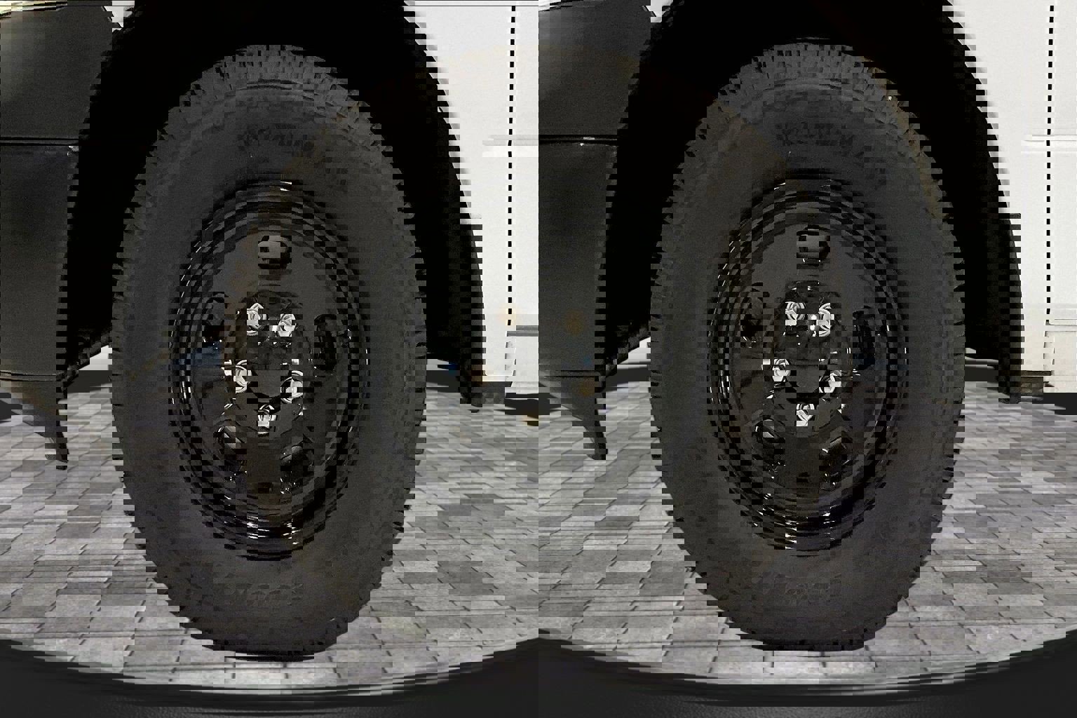 Used 2018 RAM 1500 Tradesman w/ Protection Group image 32