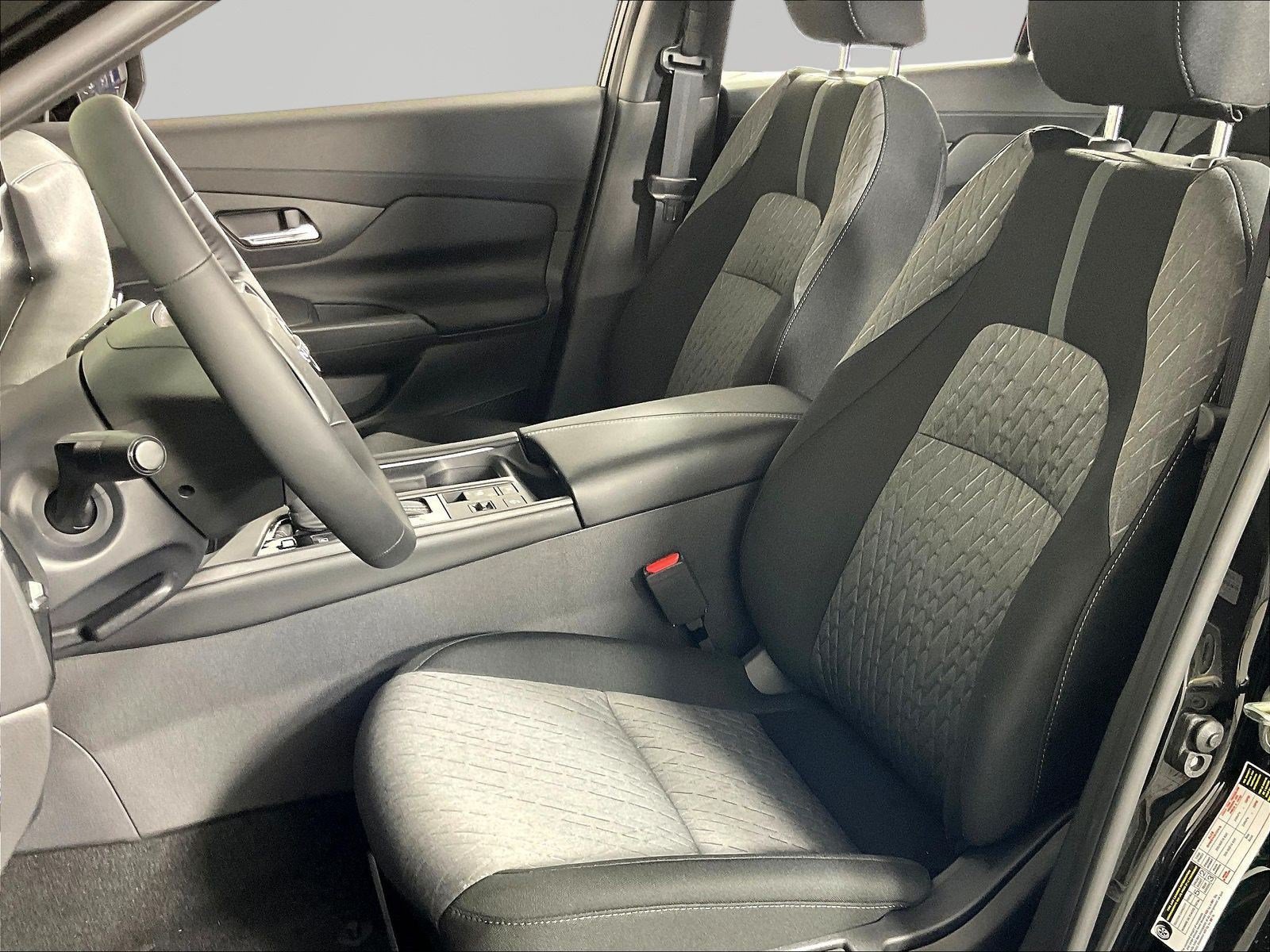 New 2026 Nissan Sentra SV w/ SV Convenience Package FWD image 17