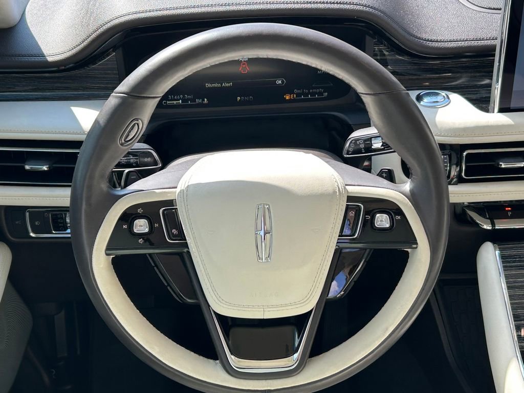 Used 2023 Lincoln Aviator Black Label image 34