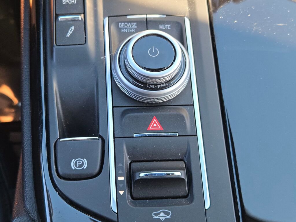 Used 2023 Maserati Levante Modena AWD/4WD image 35
