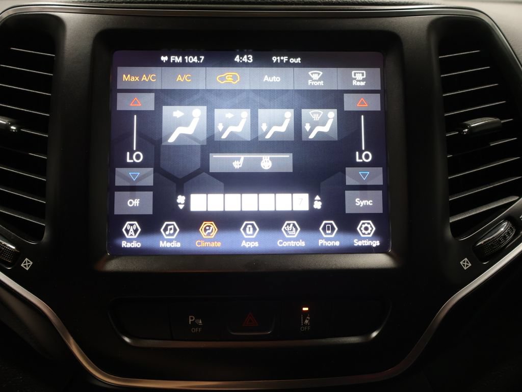 Used 2021 Jeep Cherokee Latitude Lux 80th Anniv w/ Quick Order Package 26U 80TH AWD/4WD image 30