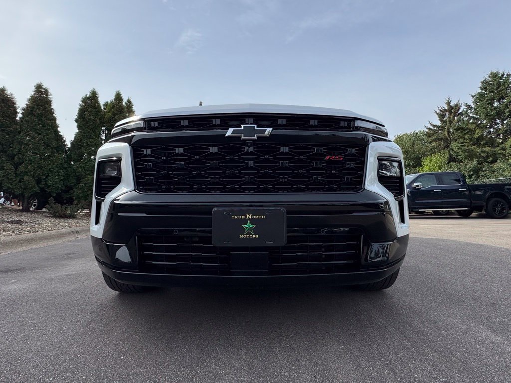 Used 2024 Chevrolet Traverse RS AWD/4WD image 5