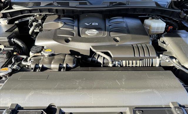 Used 2021 Nissan Armada SL w/ Captain's Chairs Package image 21