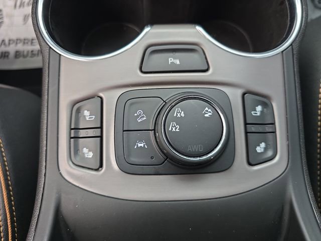 Used 2024 GMC Terrain AT4 w/ Infotainment Package II image 35