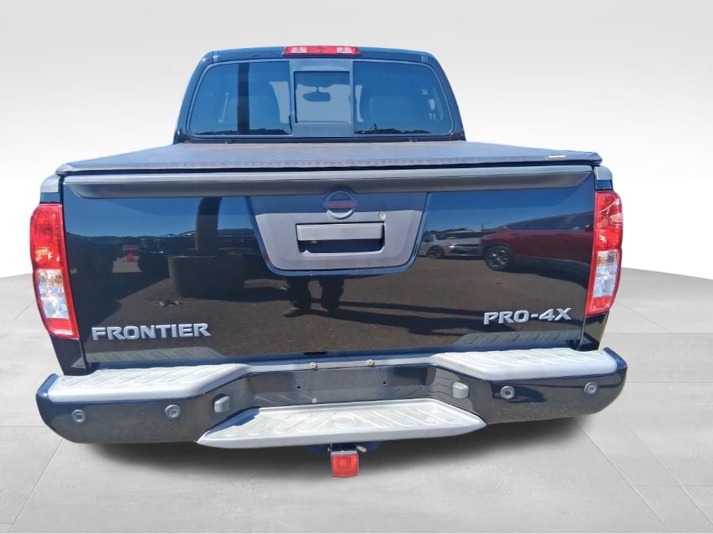 Used 2015 Nissan Frontier PRO-4X AWD/4WD image 16