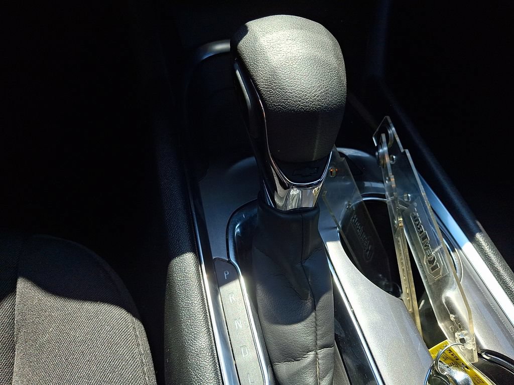 Used 2025 Chevrolet Malibu LT FWD image 14