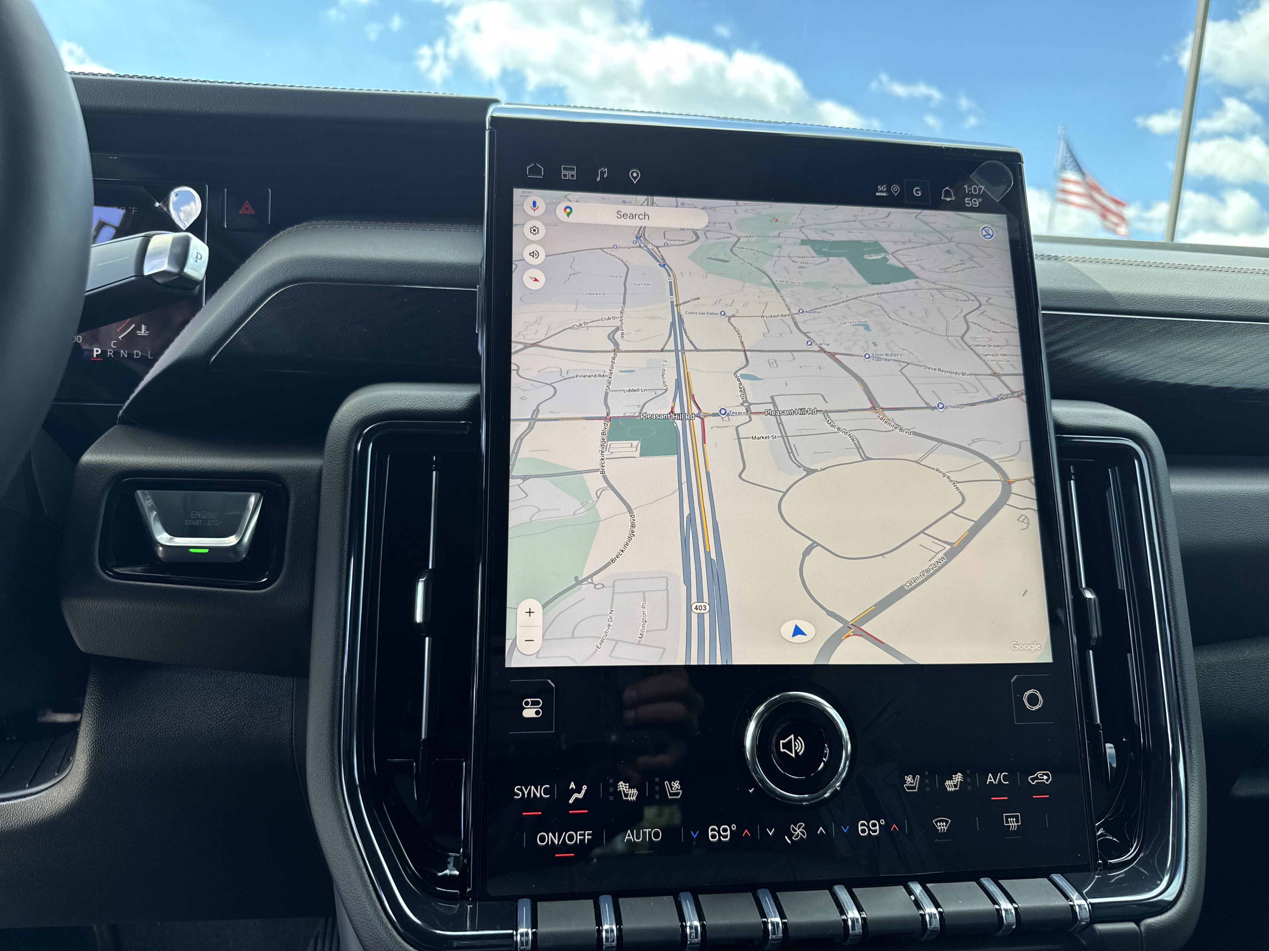 New 2026 GMC Yukon AT4 w/ AT4 Premium Plus Package image 24