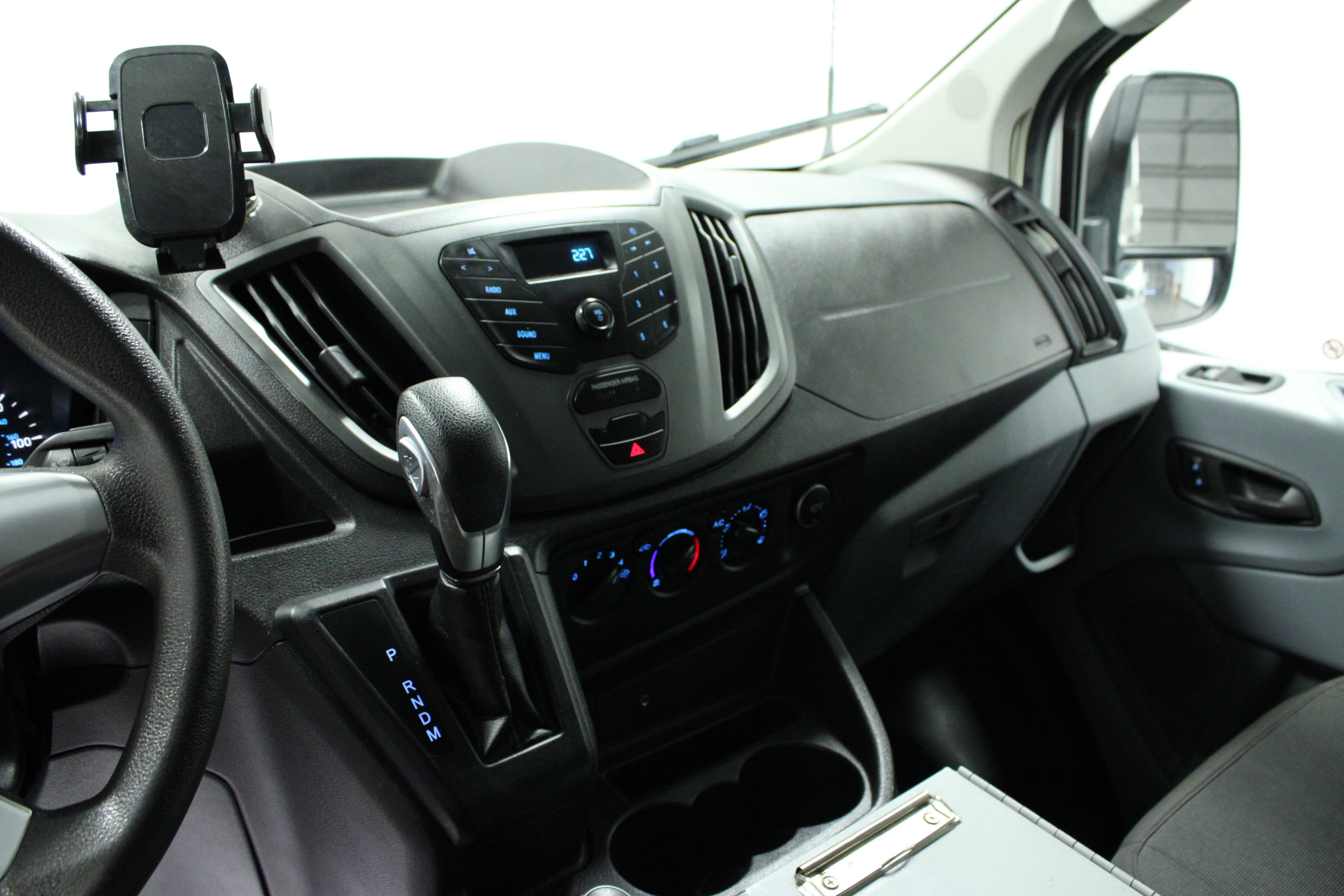 Used 2018 Ford Transit 250 130 Low Roof w/ Exterior Upgrade Package image 17