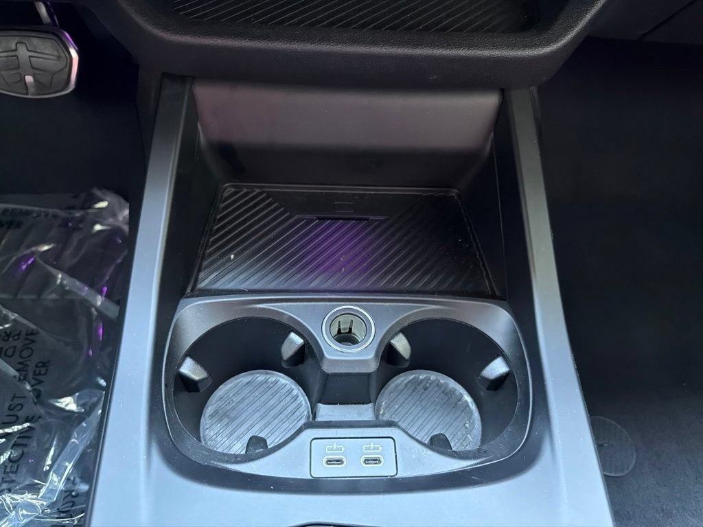 Used 2025 BMW M235i xDrive w/ M Sport Professional Package AWD/4WD image 15