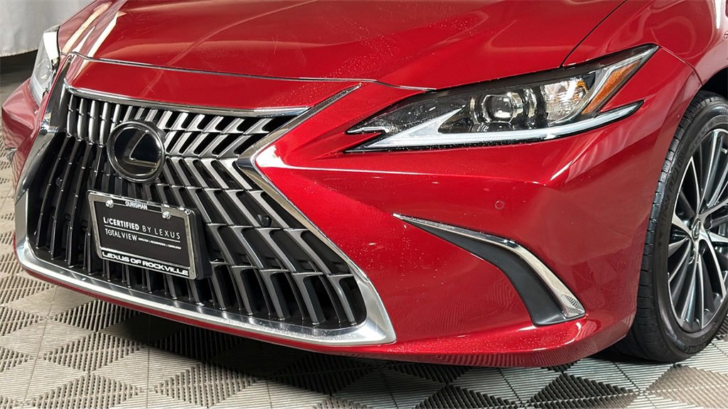 Certified 2024 Lexus ES 350 w/ Premium Package image 3