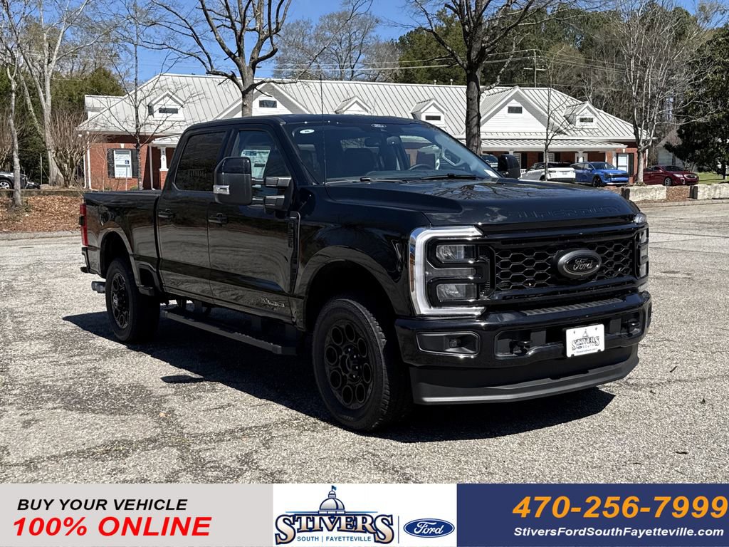 New 2026 Ford F250 Lariat w/ Black Appearance Package