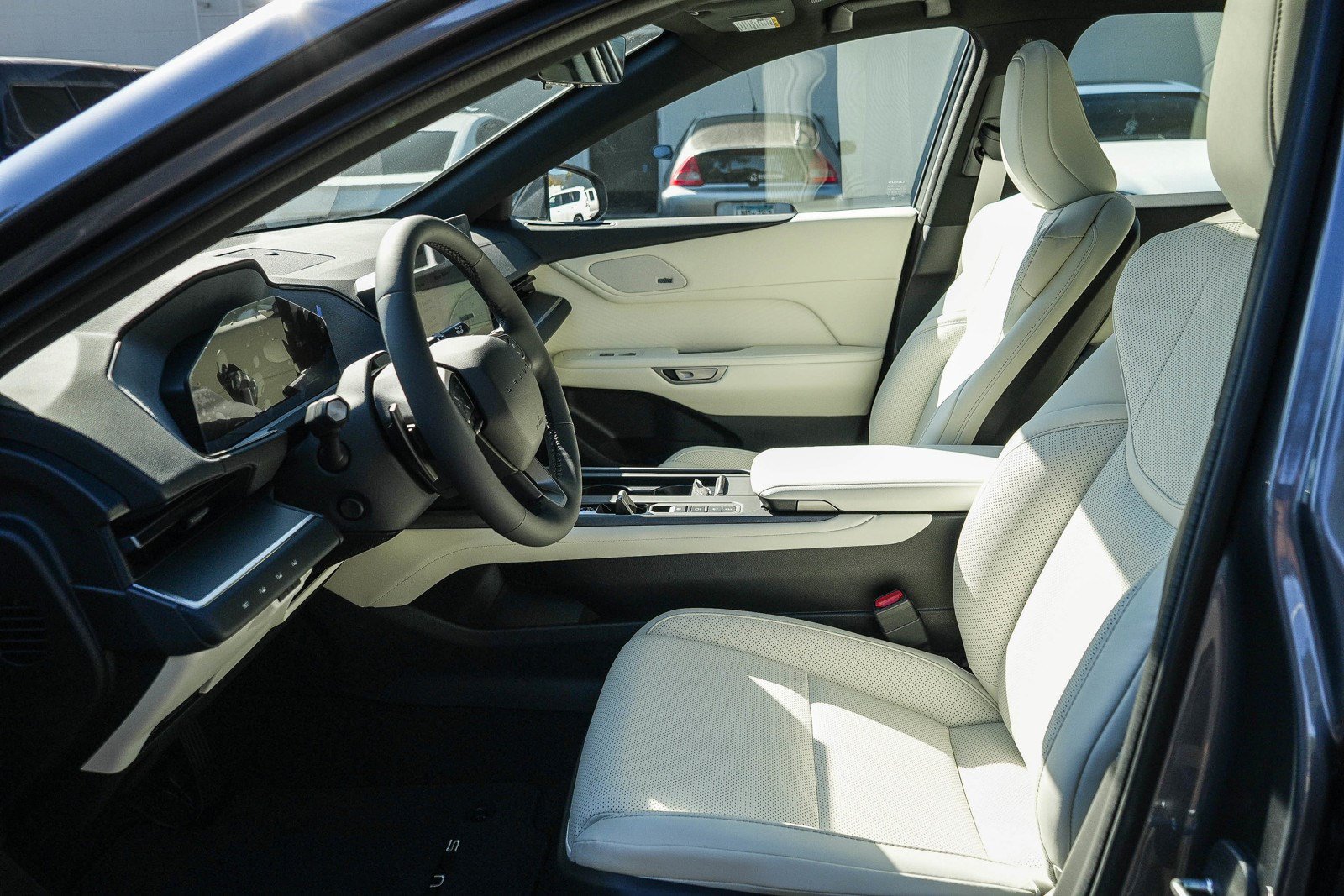 New 2026 Lexus ES 350h AWD w/ Cold Area Package image 17