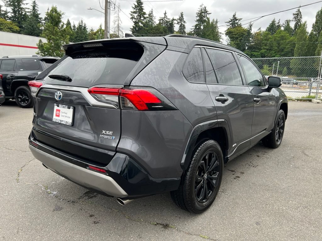 Used 2022 Toyota RAV4 XSE AWD/4WD image 4