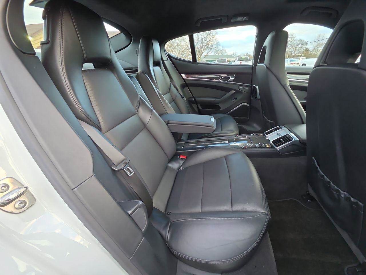 Used 2013 Porsche Panamera Turbo S image 7