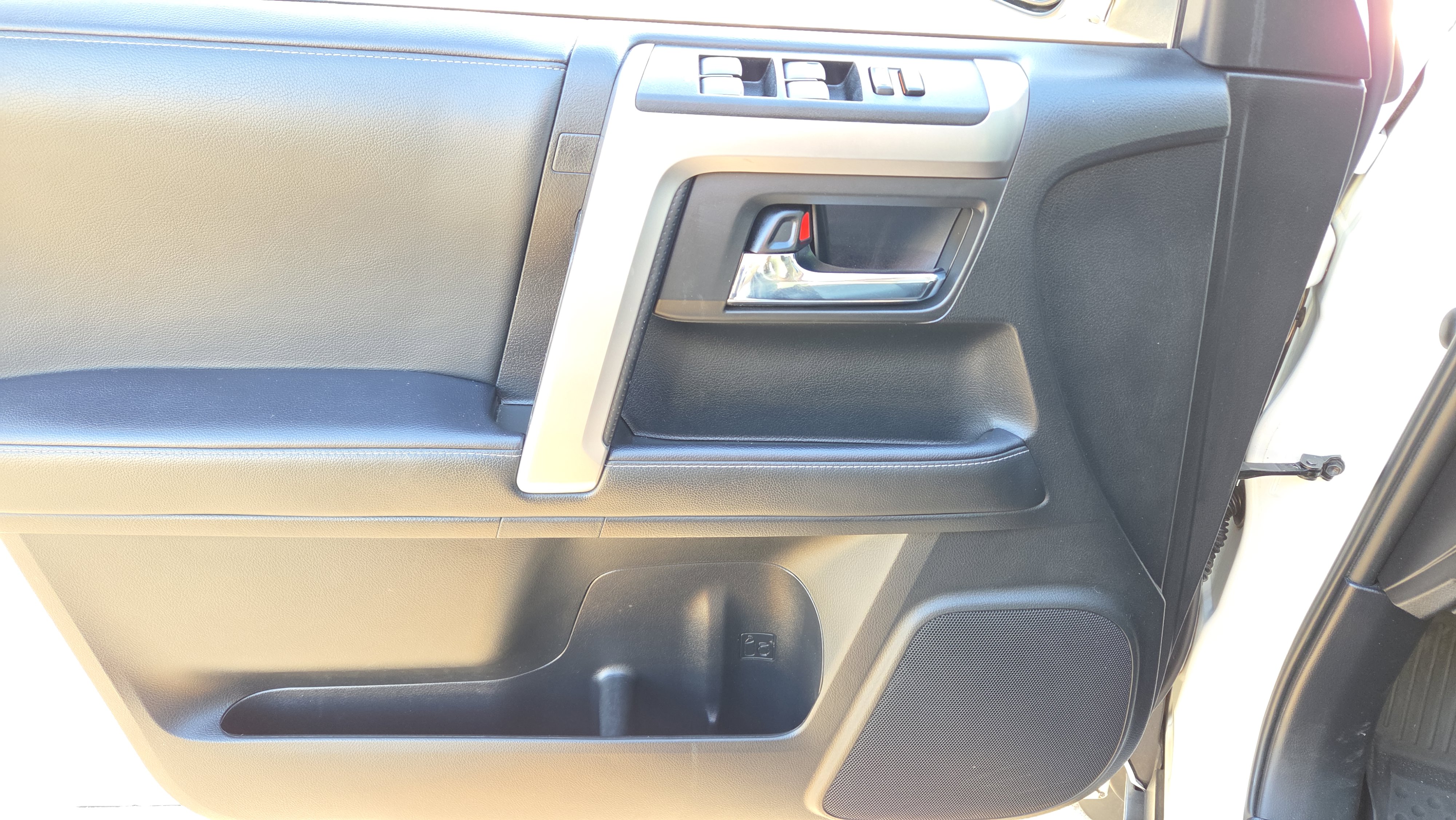 Used 2021 Toyota 4Runner SR5 Premium w/ Moonroof Package image 20