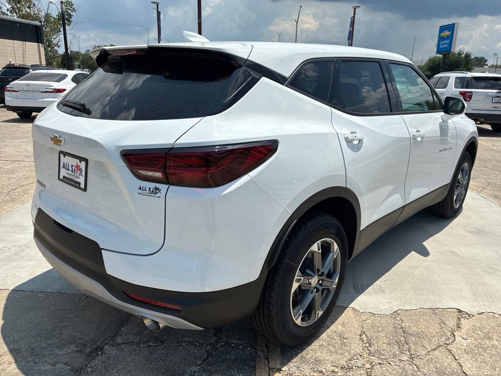 New 2026 Chevrolet Blazer LT FWD image 7