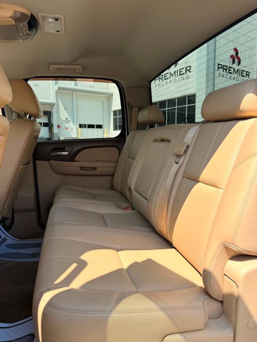 Used 2014 Chevrolet Silverado 3500 LTZ w/ LTZ Plus Package AWD/4WD image 13